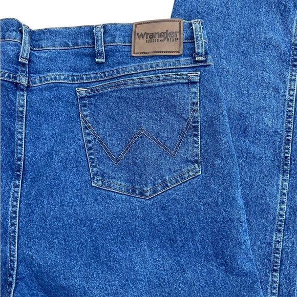 Wrangler Rugged Wear‎ Men’s Jeans 44x32  Blue Denim Straight Leg 31500VS - Picture 1 of 9